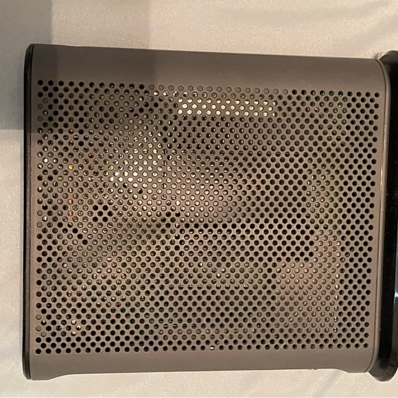 Motorola Cable Modem + Router - Picture 3 of 4